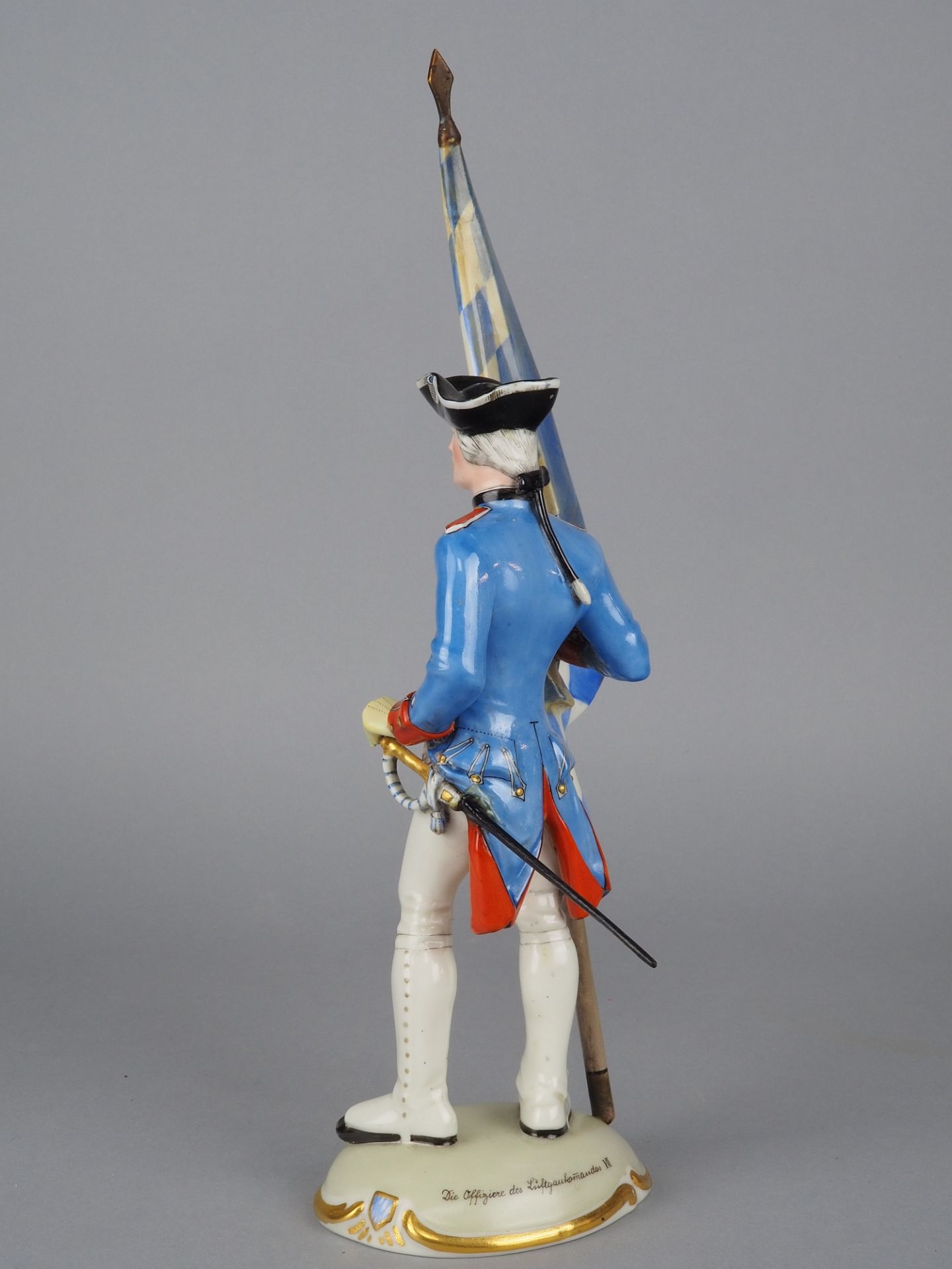 Nymphenburg Porcelain Manufactory: Bavarian Ensign 1st Infantry Regiment (1740-1790). - Image 2 of 8