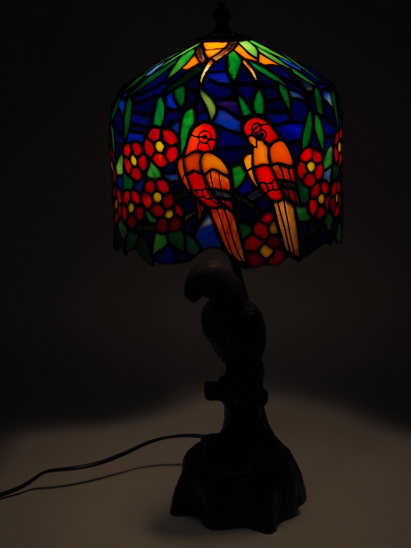 Table lamp in Tiffany style - Image 5 of 5