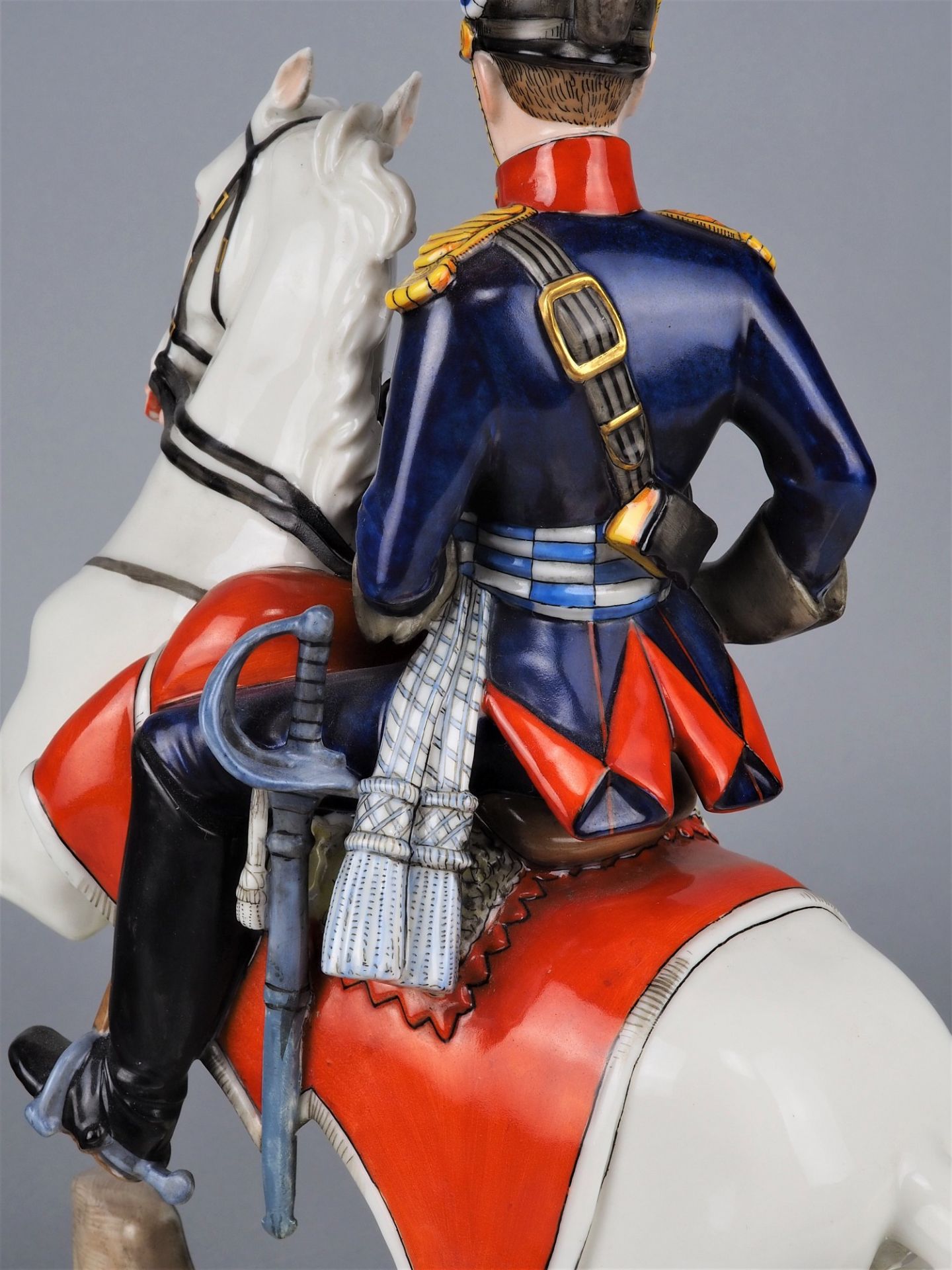 Nymphenburg Porcelain Manufactory: Bavarian Artillery Officer from 1813. - Image 5 of 6