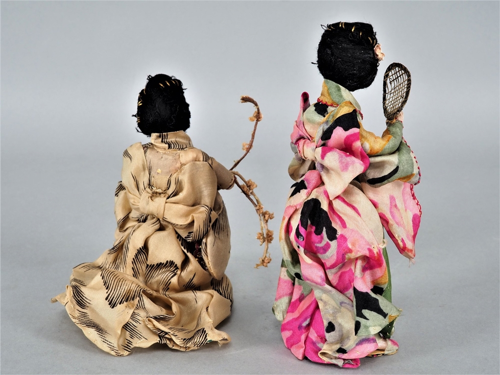 Pair of Japanese dolls, 1948 - Image 2 of 2