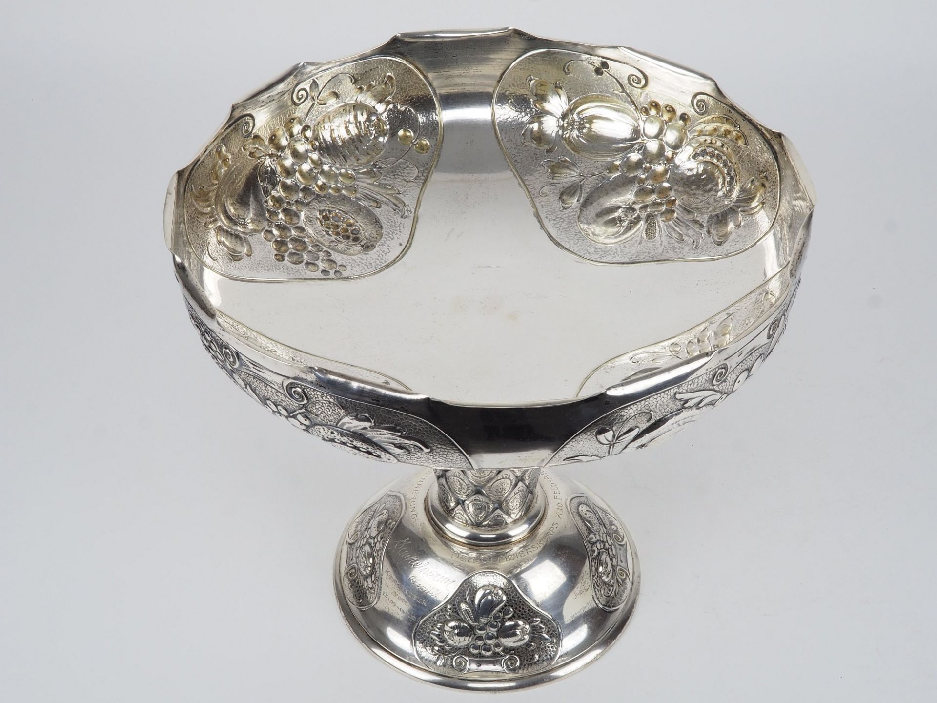 Large fruit bowl, centerpiece around 1910, 800 silver. - Image 4 of 8