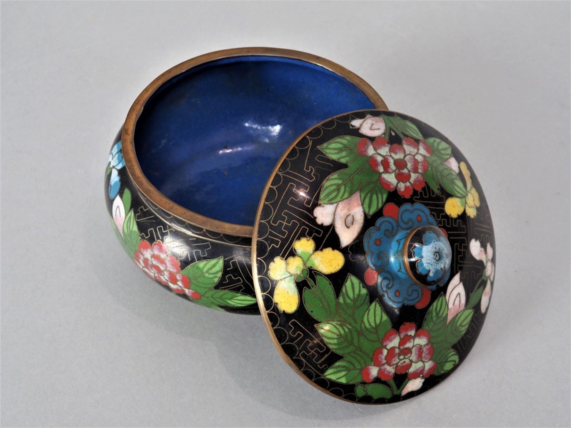 Emaille Deckeldose, Cloisonné Dose, China - Bild 3 aus 3