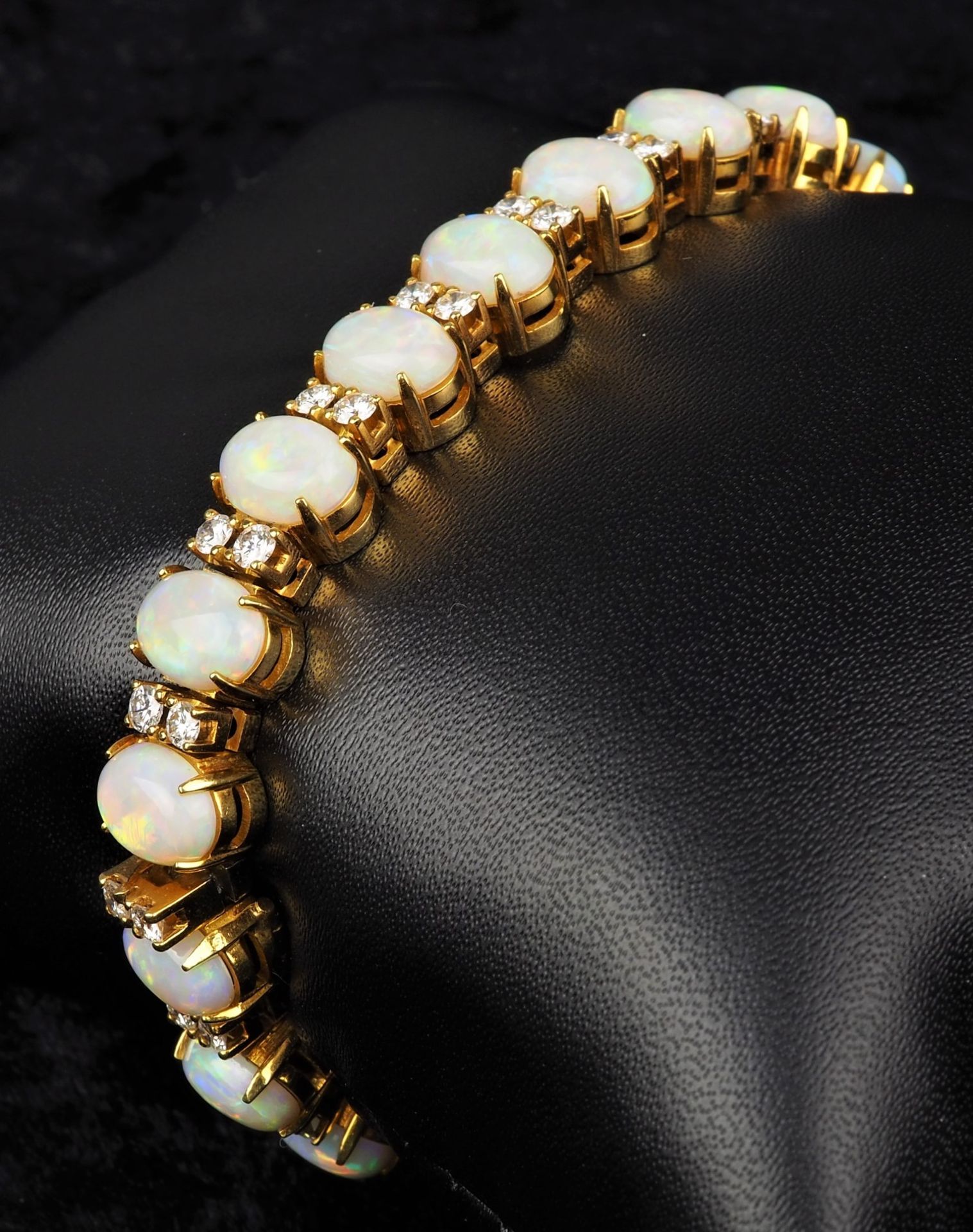18kt Gold Opal-Armband mit Brillanten - Bild 2 aus 5