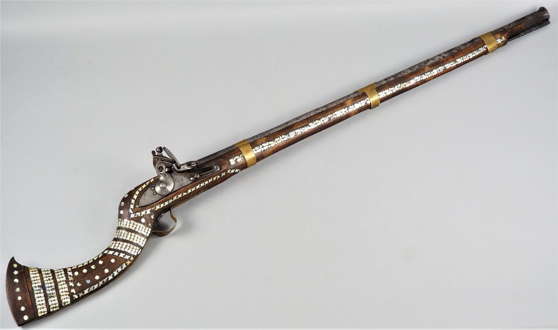 "Jezail" - Afghanisches Steinschlossgewehr um 1800