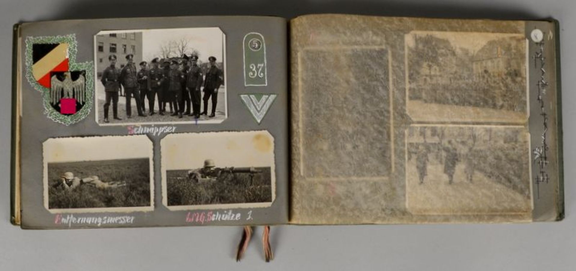 Fotografien (II. WK): &#039;5. Kompanie-Infanterie-Regiment 37&#039;, im Album gesammelt