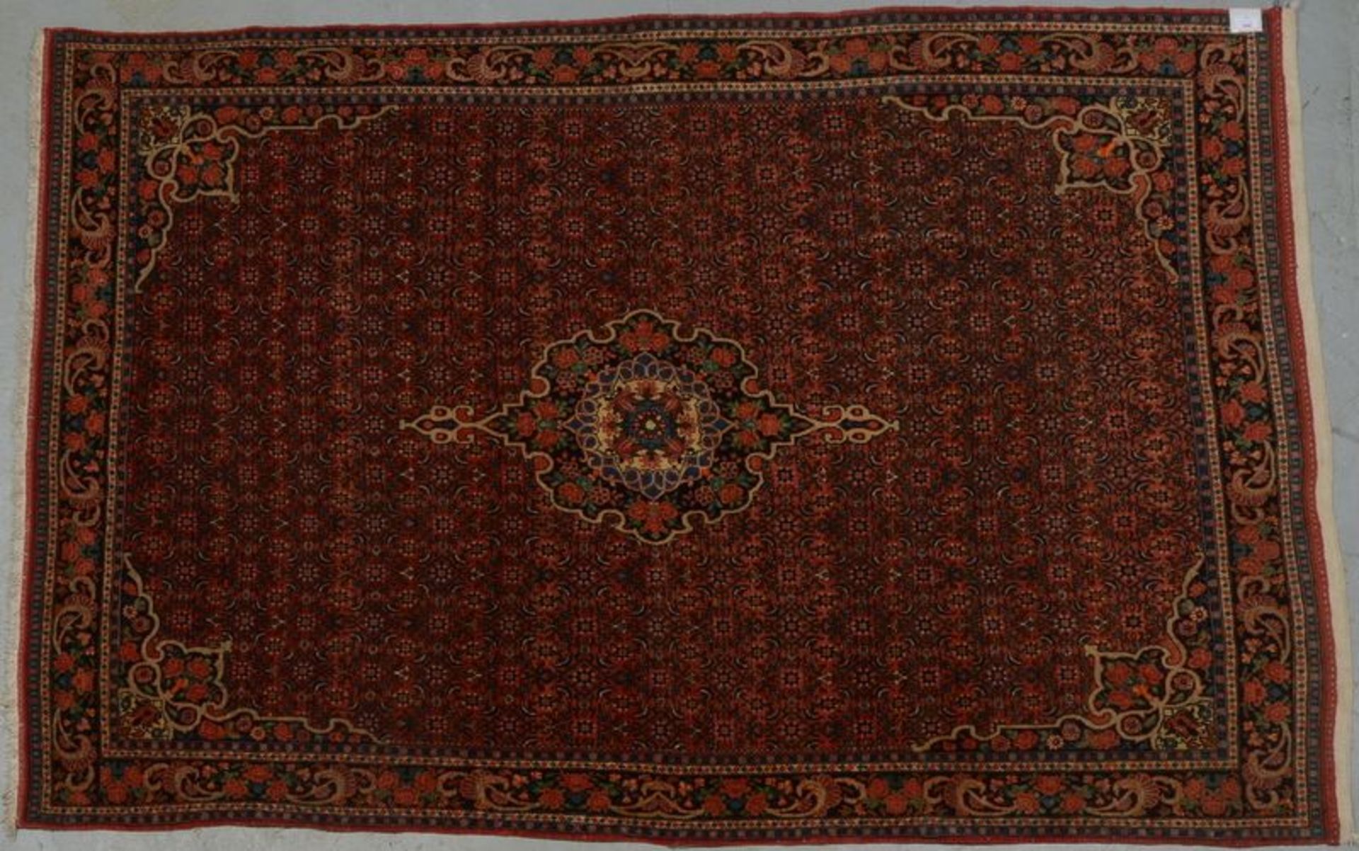Antiker Bidjar (um 1900 - wohl Meisterkn&uuml;pfer der Tawakol-Familie), reine Schurwolle, sehr fein