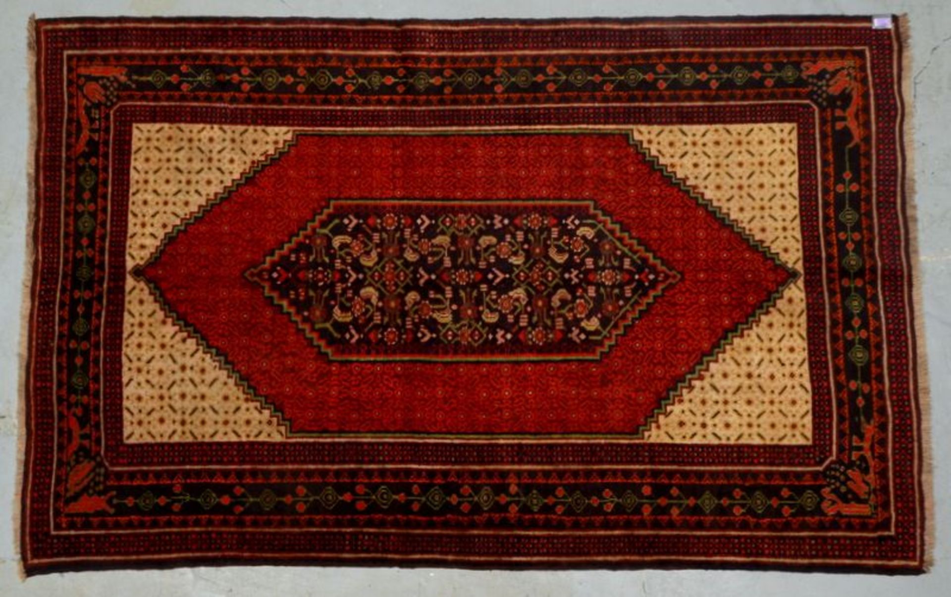 Orientteppich (Karabagh/Kaukasien), alt, Flor in gutem Zustand; Ma&szlig;e 233 x 150 cm