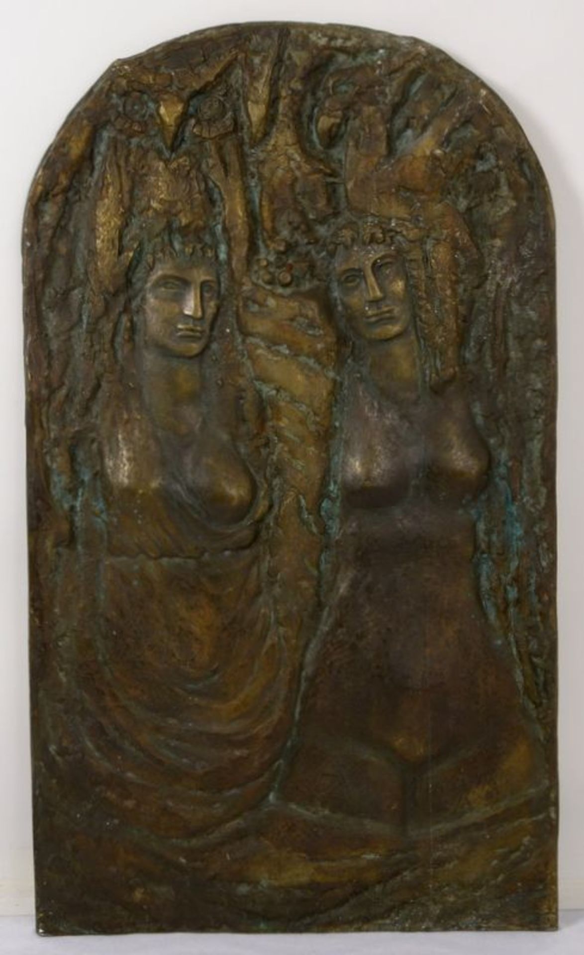 Vasiljevic, Andreja Bac&oacute; (zeitgen&ouml;ssischer serbischer Bildhauer), gro&szlig;es Bronzerel