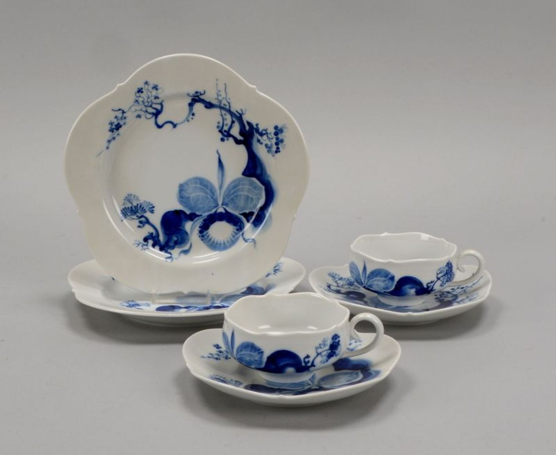 Meissen (4-gestrichen), 2 Gedecke, Form &#039;Gro&szlig;er Ausschnitt&#039;, Dekor &#039;Blaue Orchi - Bild 4 aus 6