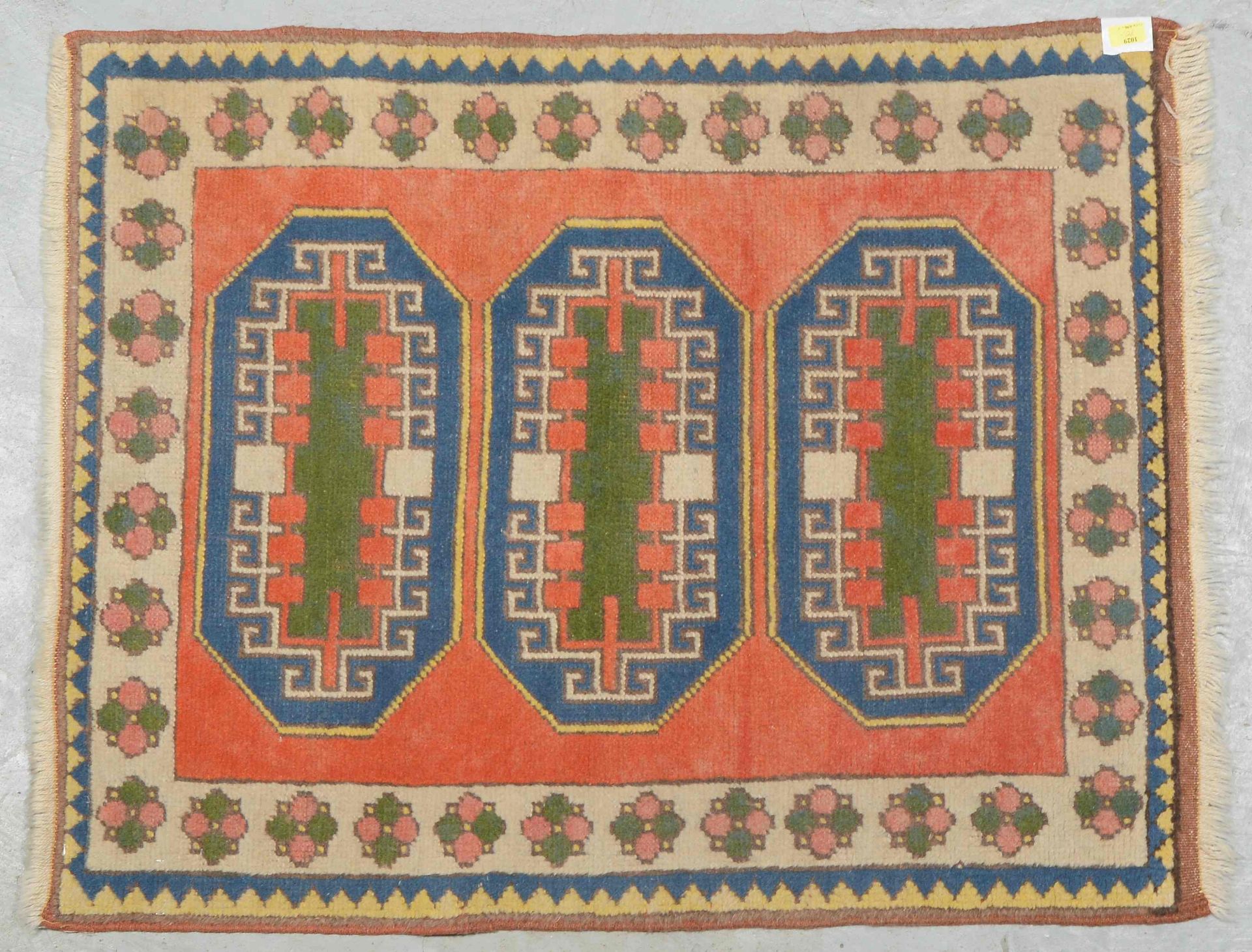 Konya-Orientteppich (Anatolien), komplett, gleichm&auml;&szlig;iger Flor; Ma&szlig;e 111 x 91 cm