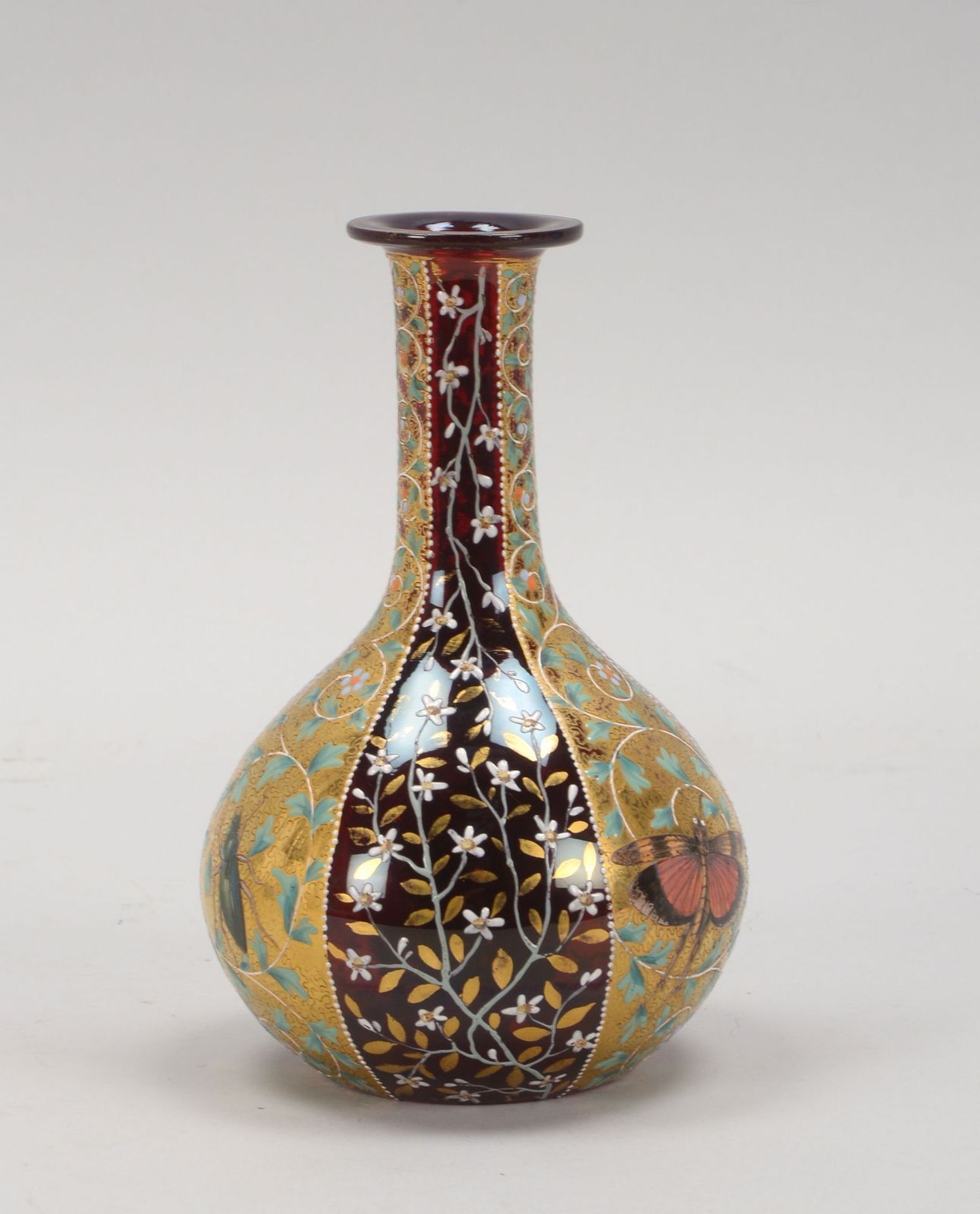 Vase, bauchige Form, Glas mit rotem &Uuml;berfang, mit Handbemalung (&#039;Insektenmotive&#039;) und