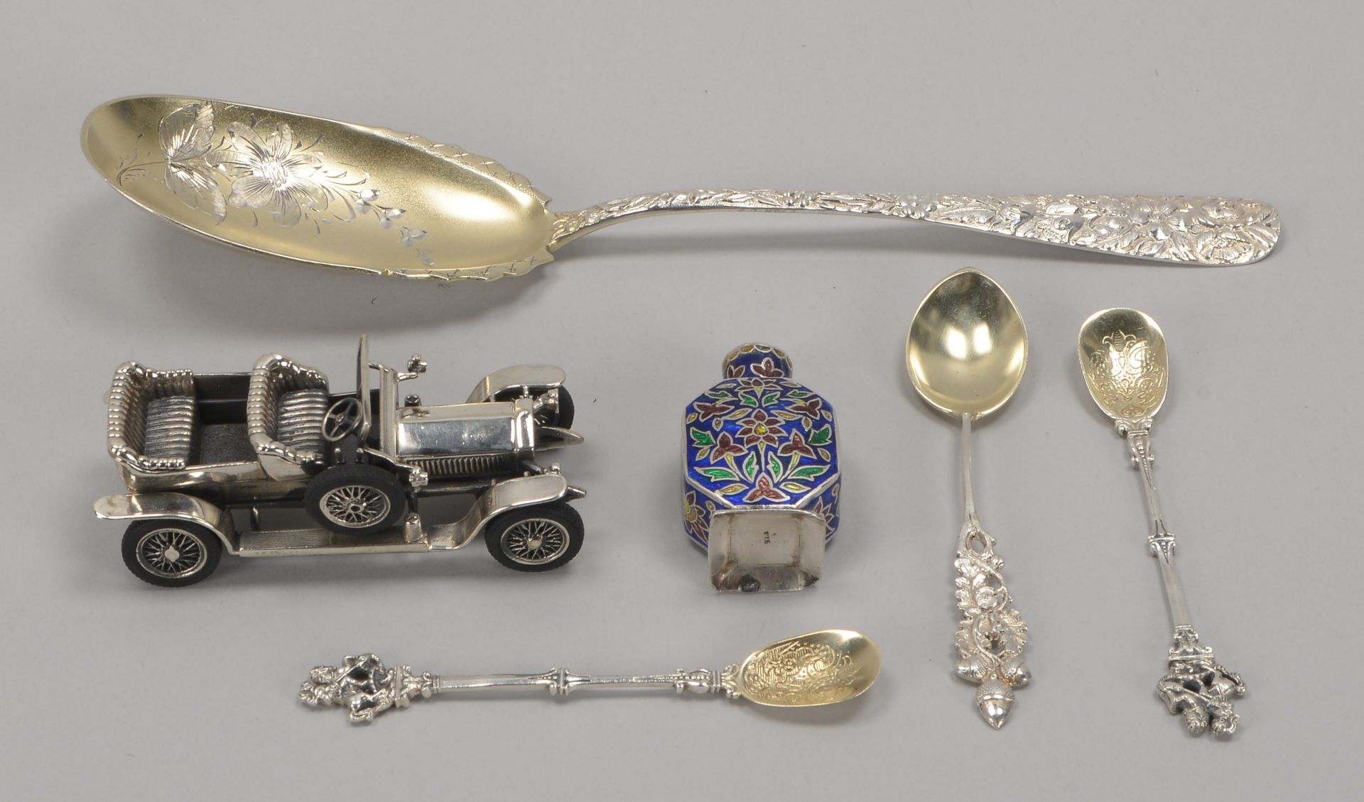 Silberteile-Konvolut, 925 Sterlingsilber (einzelner L&ouml;ffel 800 Silber), umfassend: einzelnes Ol