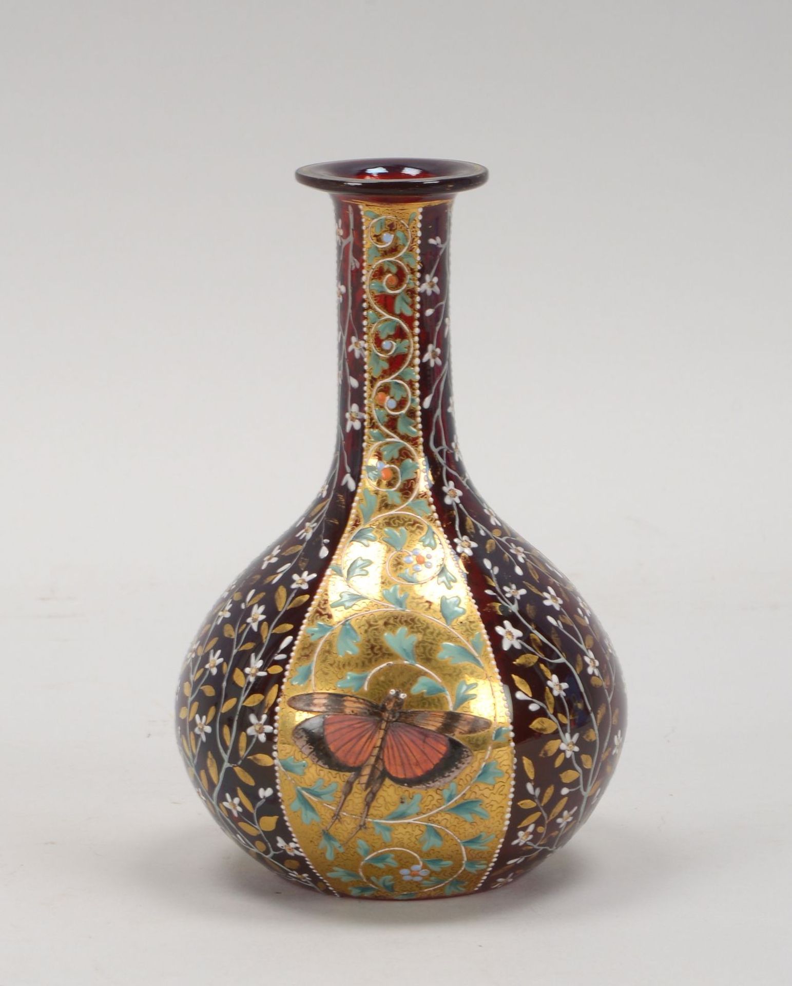 Vase, bauchige Form, Glas mit rotem &Uuml;berfang, mit Handbemalung (&#039;Insektenmotive&#039;) und - Image 2 of 4