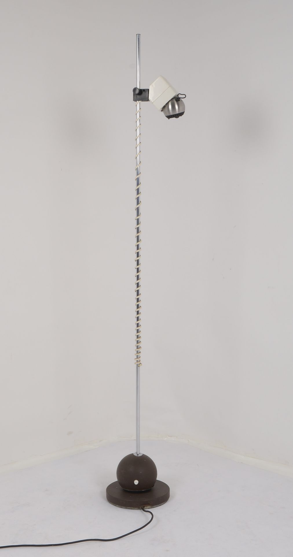 Osram, Stehlampe, mit abnehmbarer Lichtkugel; H&ouml;he/variabel: bis 150 cm