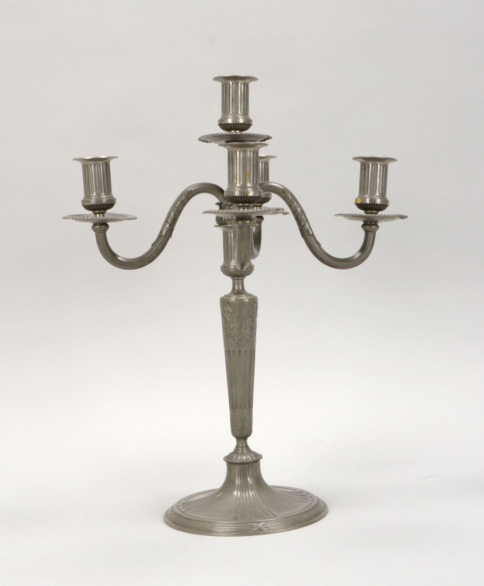 Kerzenleuchter, Zinn, 5-flammig und 2-teilig/gesteckt, mit Empire-Reliefdekor; H&ouml;he 42,5 cm