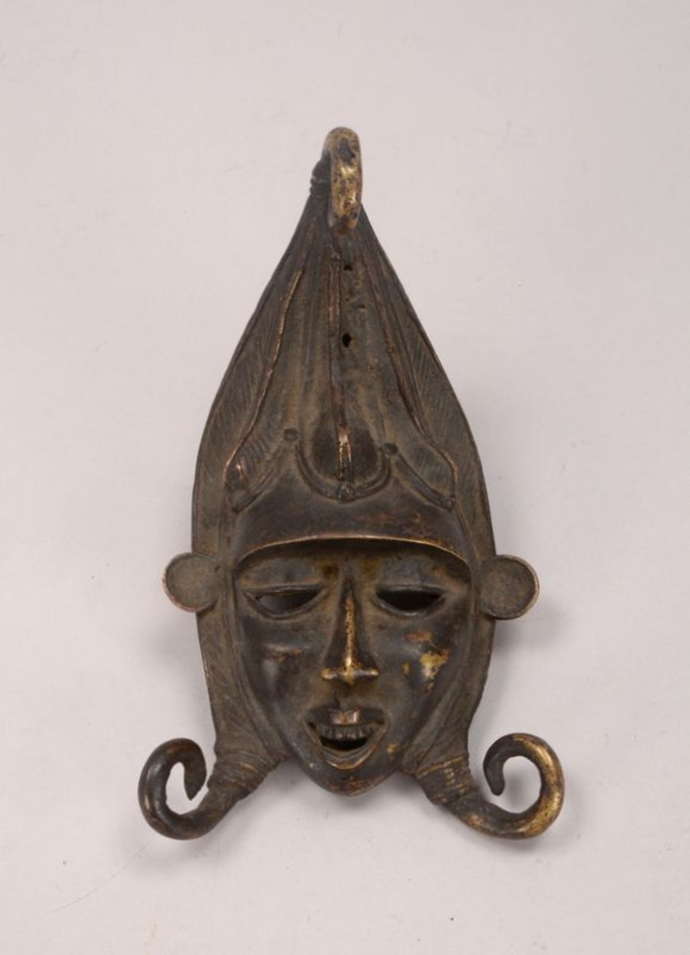 Maske (Afrika - wohl Mali), Bronze; L&auml;nge 20 cm, H&ouml;he 17 cm