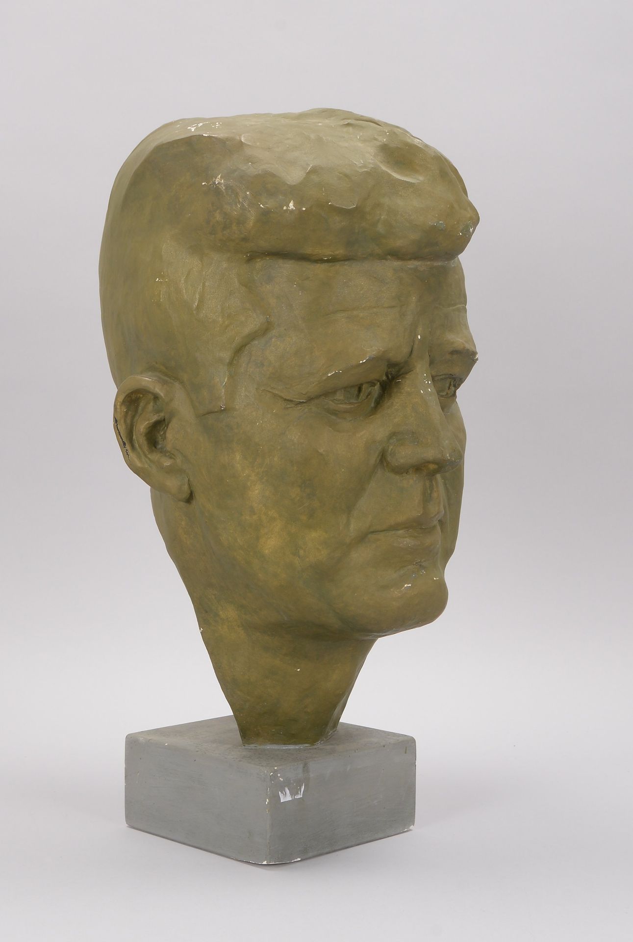 Knudsen, Knud Christian (1916 - 1998), Gipsb&uuml;ste, &#039;Portrait John F. Kennedy&#039;, gr&uuml - Image 2 of 4