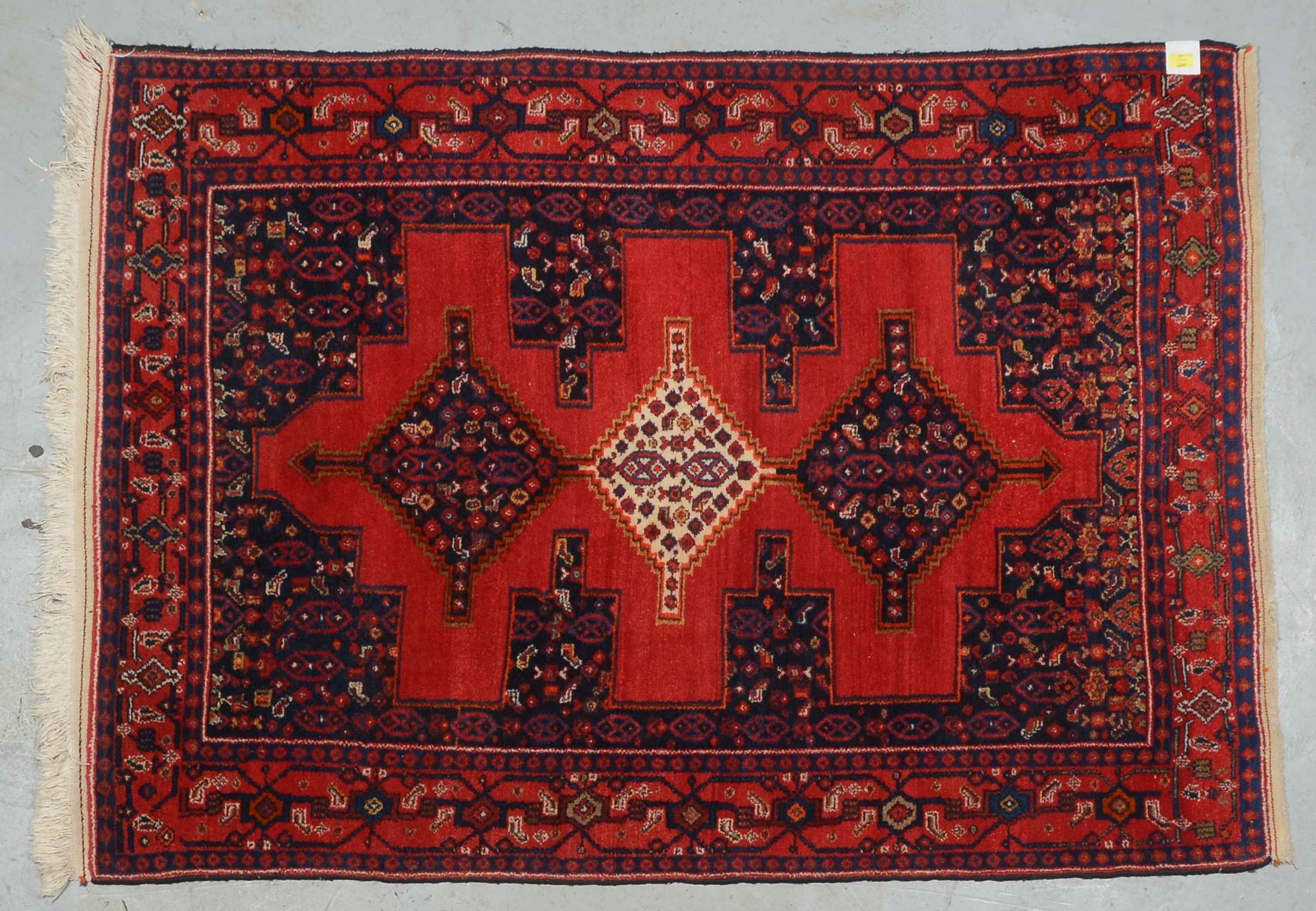 Hamadan-Orientbr&uuml;cke, hoher dichter Flor, in gepflegtem Zustand; Ma&szlig;e 174 x 122 cm
