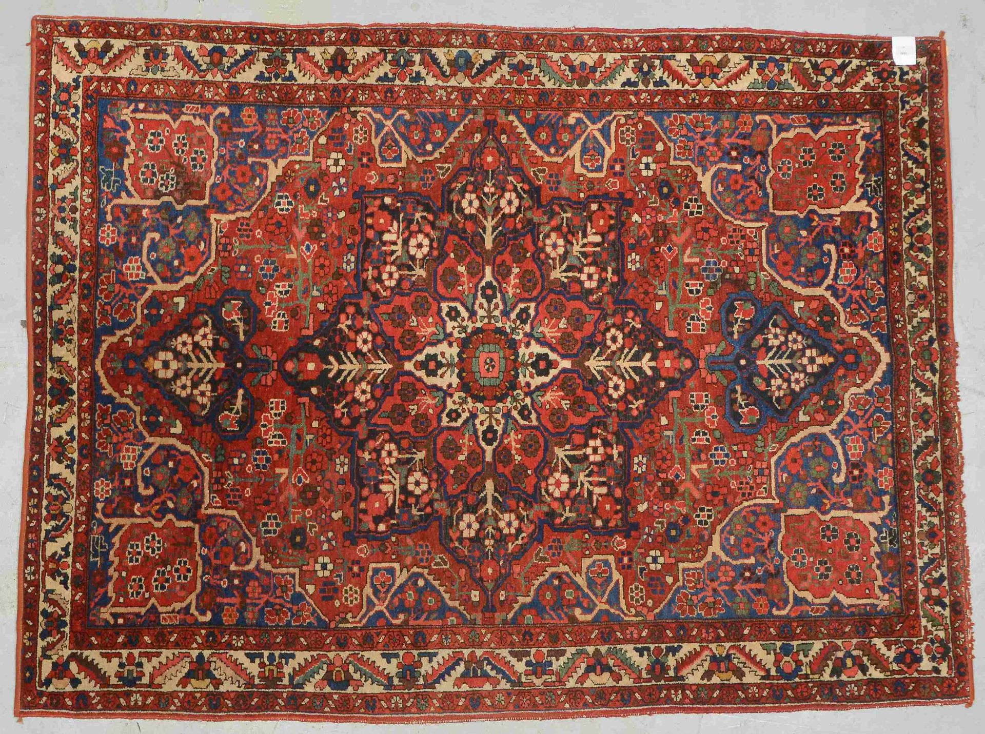 Bakhtiari, feine Knuepfung, gleichmaessiger Flor - in gutem Zustand, Masse 202 x 149 cm (Kettelung p