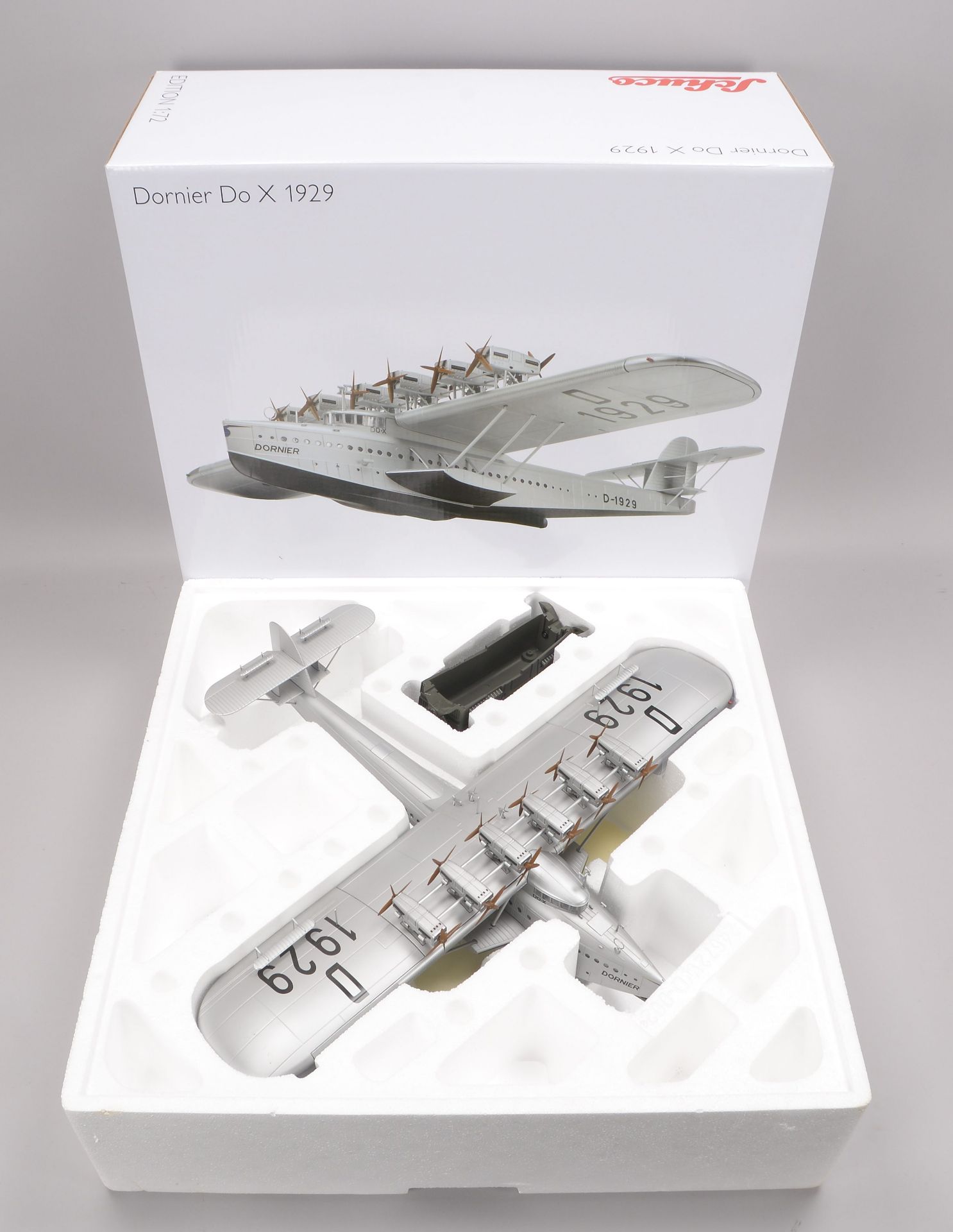 Flugzeugmodell, Schuco, -Dornier Do X 1929-, Metall, Edition -1:72-, in Originalverpackung - Bild 4 aus 4