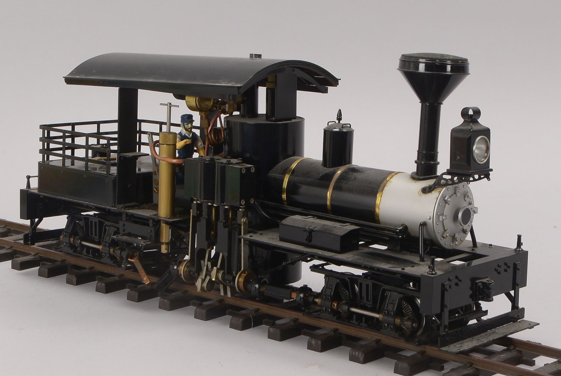 Accucraft Lokomotive m.Tender, Messing / Stahl, Gasantrieb, Livesteam, Spur 45 mm, gebrauchter Zusta - Bild 3 aus 4