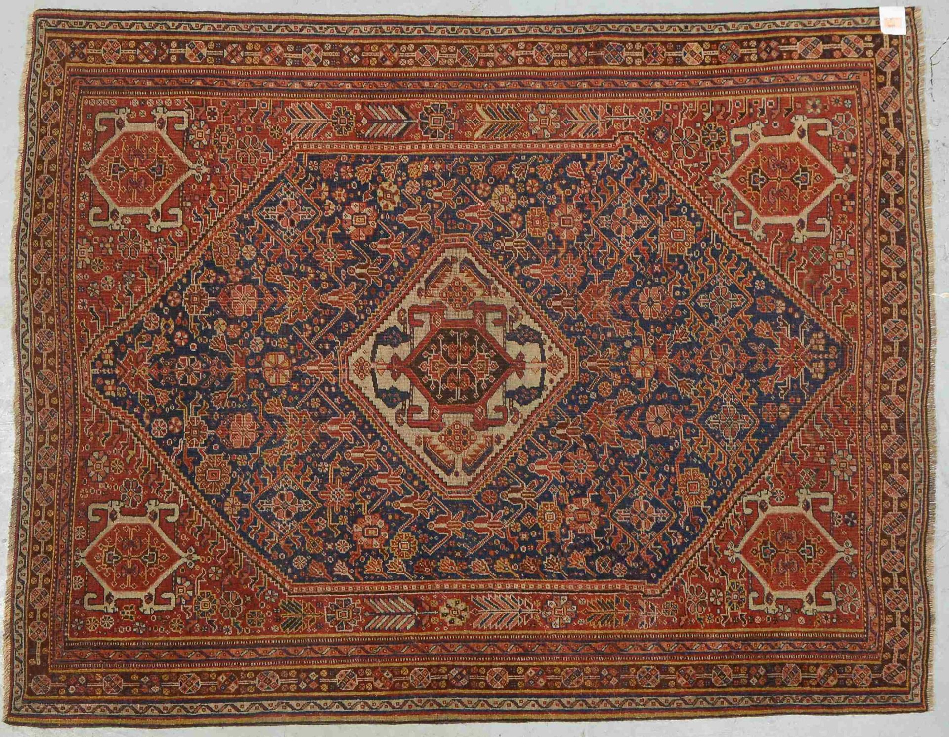 Antiker Kamseh, Wolle auf Wolle, neu festoniert, Flor gleichmäßig dünn, legefertig; Maße 182 x 142 c