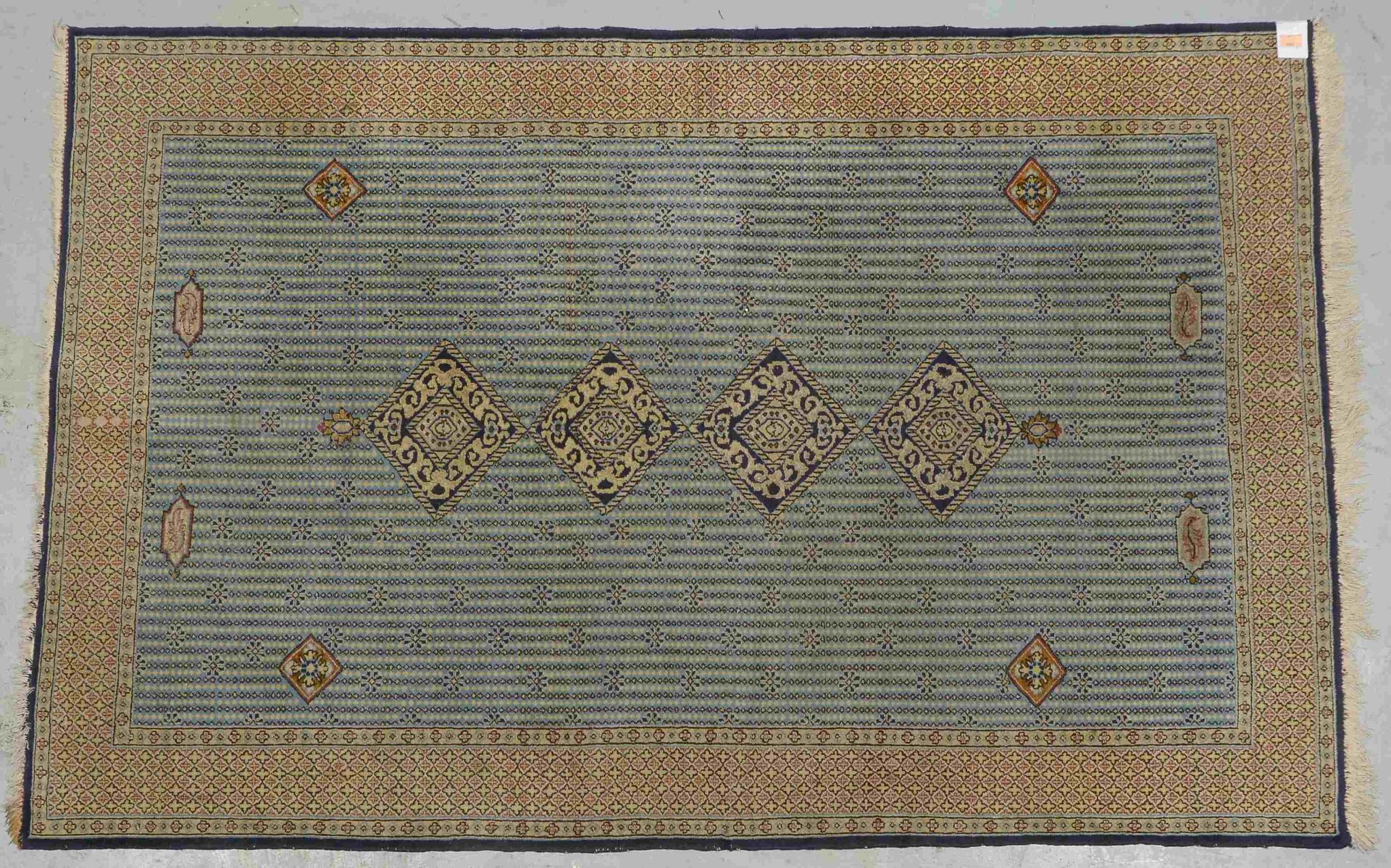 Ghom, mit Seidenanteilen, feine feste Knüpfung, mit außergewöhnlicher Mosaikmusterung, gleichmäßiger - Bild 2 aus 4