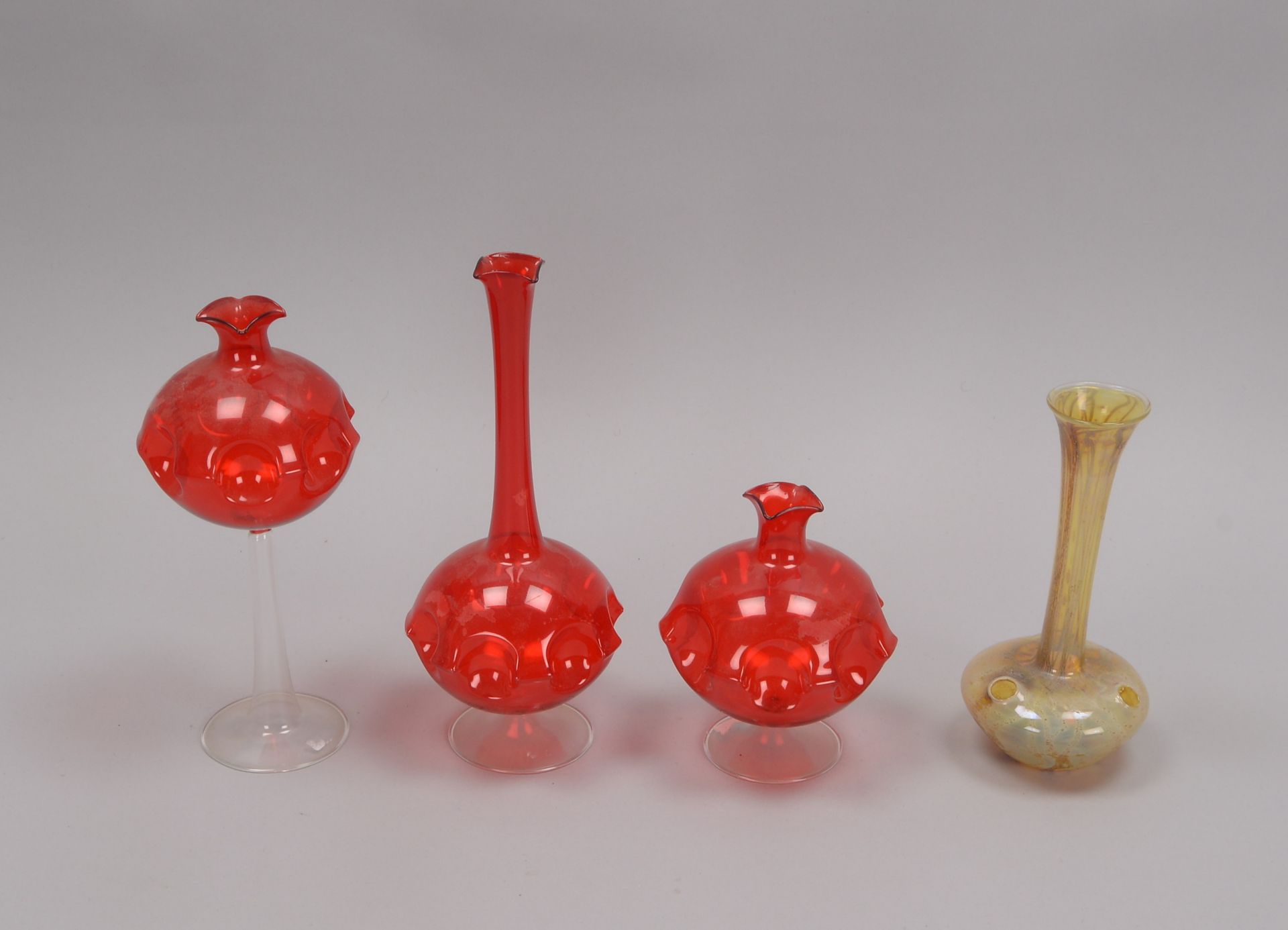 Kleines Glasvasen-Konvolut, d&uuml;nnwandiges Glas; H&ouml;he 14 cm - H&ouml;he 25 cm - Image 2 of 2