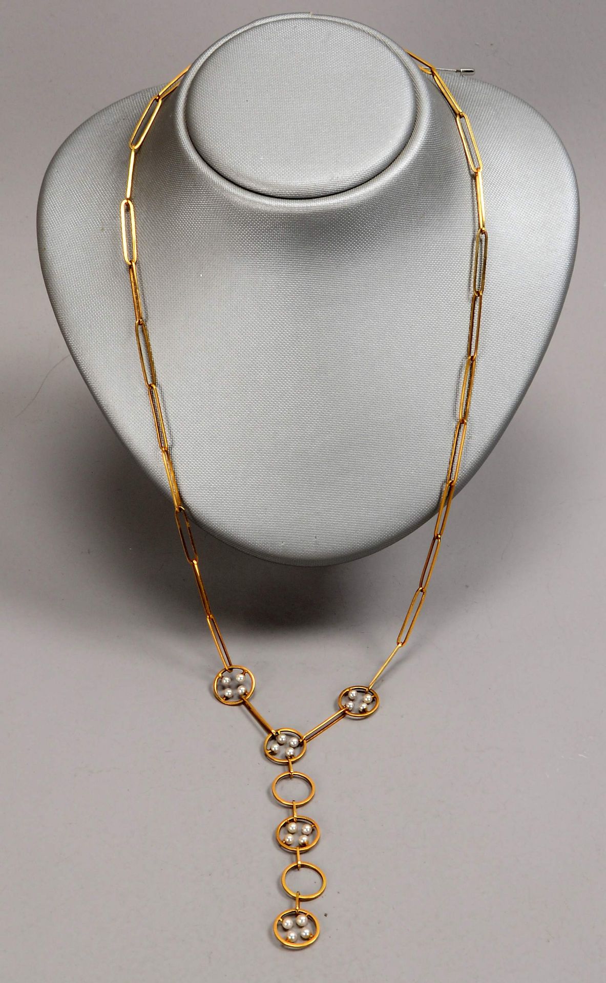 Halskette, 585 GG, l&auml;ngliche Glieder, Mittelteil mit runden Gliedern - teils mit jeweils 4-fach - Image 2 of 2