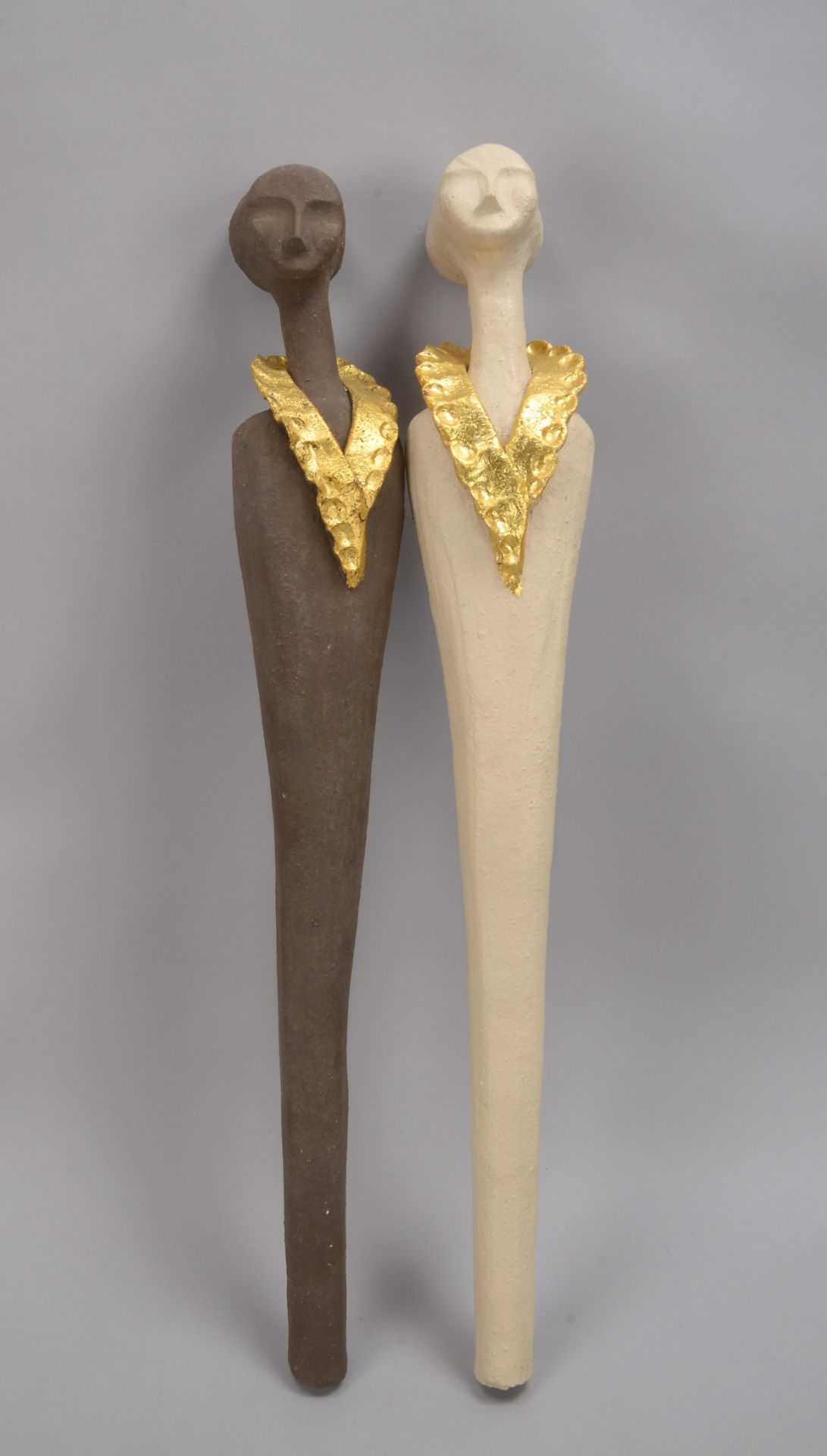 Paar Keramikskulpturen, &#039;Stilisiertes Paar&#039;, 1x Figur wei&szlig; gefasst, Figuren jeweils