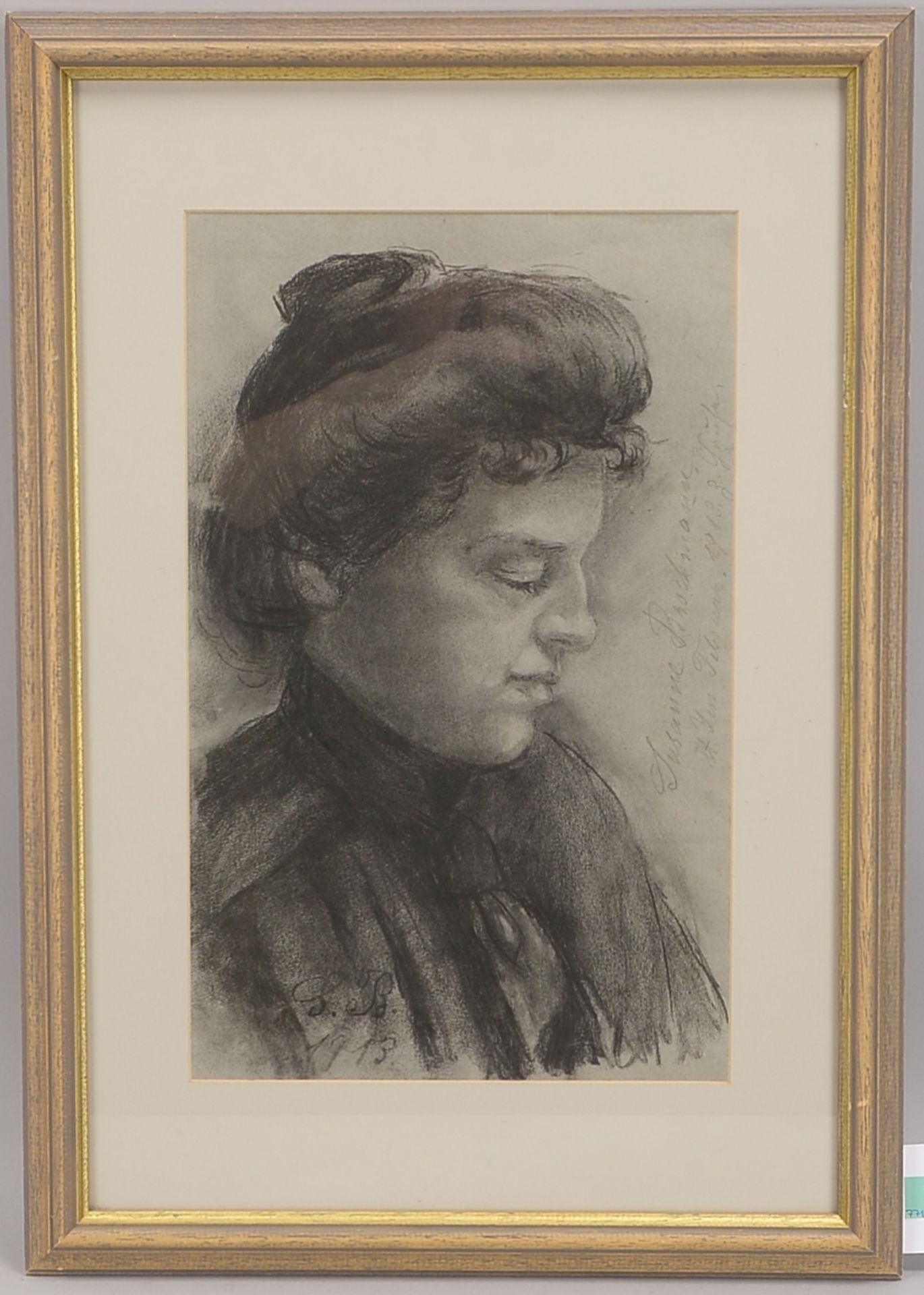 Monogrammistin S.B., 'Frauenportrait', Kohlezeichnung, im Blatt monogrammiert 'SB' und datiert '1913