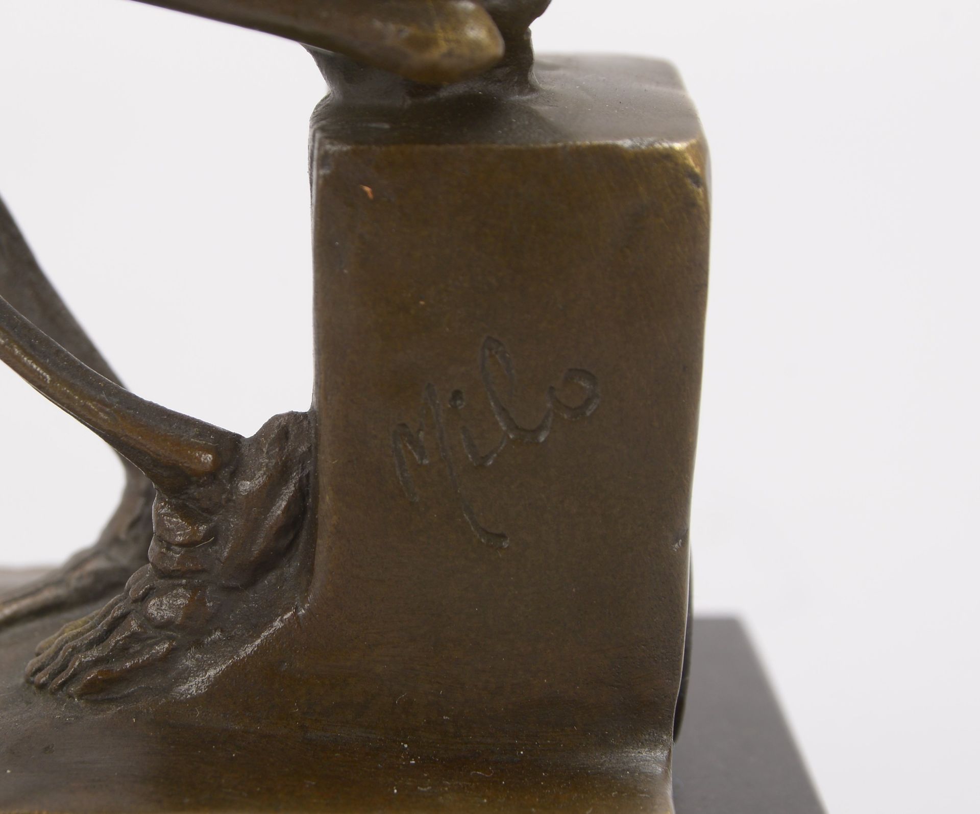 Bronzeskulptur (nach Milo), 'Skelettierter Denker', signiert, Figur mit Gießerpfennig, auf Marmorsoc - Bild 2 aus 2