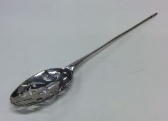 A good 18th Century silver mote spoon of tapering