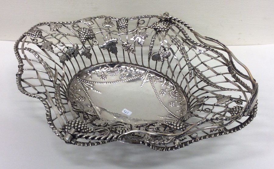 A fine quality Georgian silver basket decorated wi