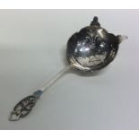 A good quality Edwardian silver pierced tea strain