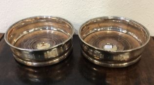 A pair of good Old Sheffield plated coasters with