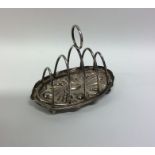 An Edwardian silver five bar toast rack / smartpho