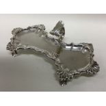 A good snuffer tray with crested centre and shell