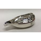 PETER & ANN BATEMAN: A heavy crested silver pap bo