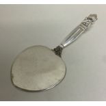 GEORG JENSEN: A novelty miniature silver cake slic