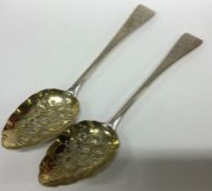 A pair of good Georgian bright cut silver berry sp