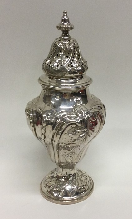 A good Georgian chased silver sugar caster with li - Image 2 of 3