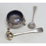 An Edwardian silver salt together with spoons. Var