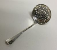 An Edwardian silver sifter spoon of shaped form. S