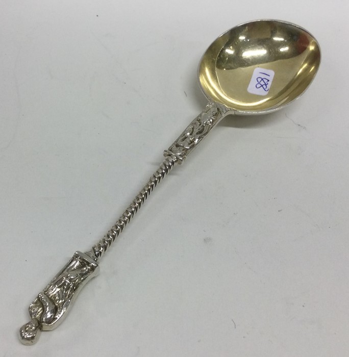 A Victorian silver Apostle top spoon with gilt bow