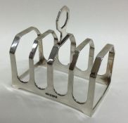 An Edwardian five bar silver toast rack. Birmingha