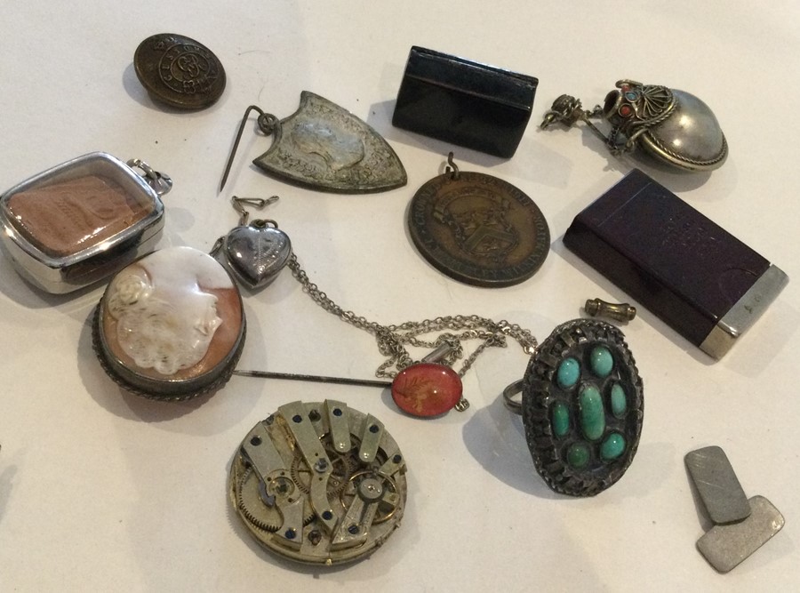 A box containing lockets, scent bottles etc. Est. - Image 2 of 2