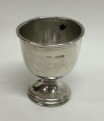 A stylish silver egg cup. Birmingham 1924. Approx.