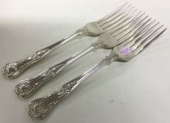 A set of three silver Kings' pattern dessert forks