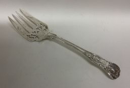 EXETER: A heavy Kings' pattern silver serving fork